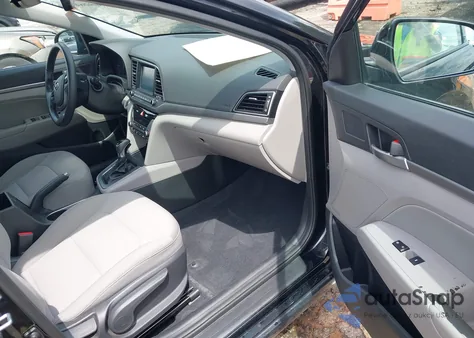 2018 Hyundai Elantra Value Edition z USA, uszkodzony, nr VIN 5NPD84LF6JH336337